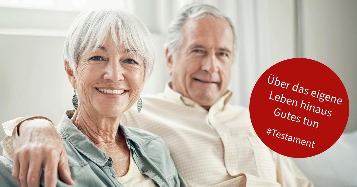 Zufriedenes älteres Paar