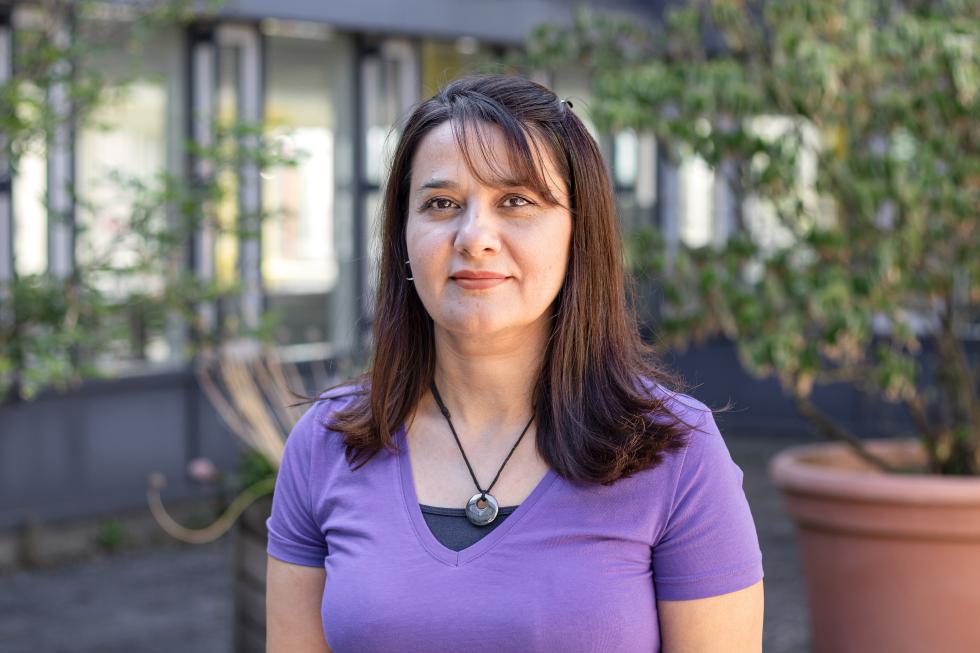 Spirit-Helperin Haya Youssef beim SRK Kanton Bern